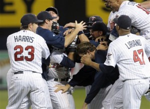 Tigers Twins Baseball