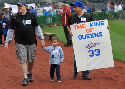 Yes, Matt Harvey is truly becoming the new King of Queens... (Photo credit goes to Gordon Donovan)