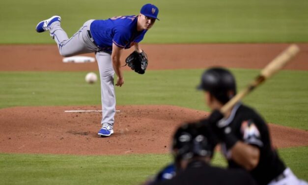 Oswalt Keeps Composure in Turbulent Start