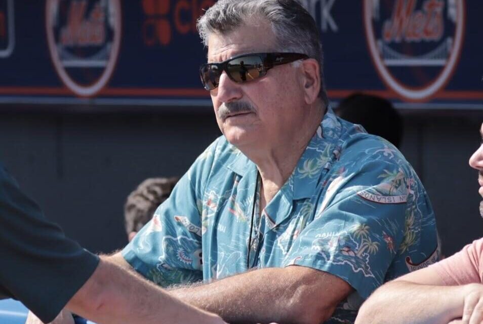 Keith Hernandez returning to Mets booth on three-year deal