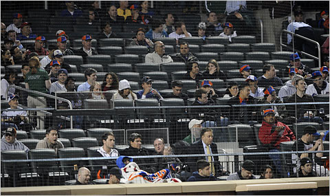 Attendance Continues To Plummet At Citi Field