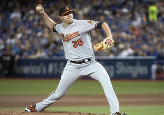 Mets Eyeing Orioles Reliever Brad Brach In Outfielder Trade