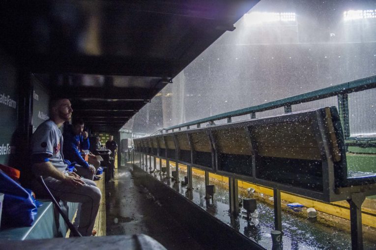 Mets vs Cubs Suspended 1-1 in 10th Inning, Will Resume at 1 PM Wednesday