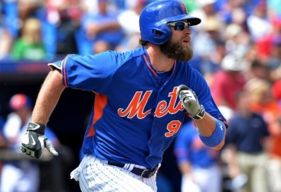Nieuwenhuis, Flores Stay Hot, But Mets Fall To Braves 3-2