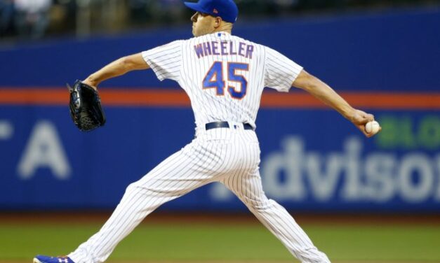 Mets Fielding Offers For Wheeler, Who Wants to Stay in New York