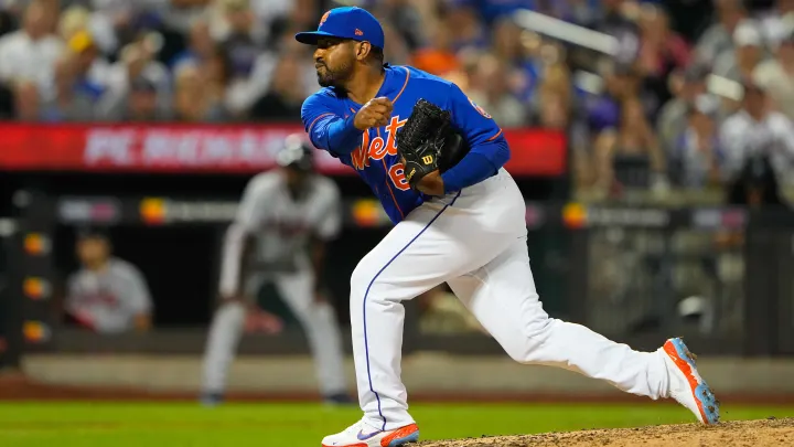 Ex-Mets pitcher tells whiny former teammates to shush after dominating them  