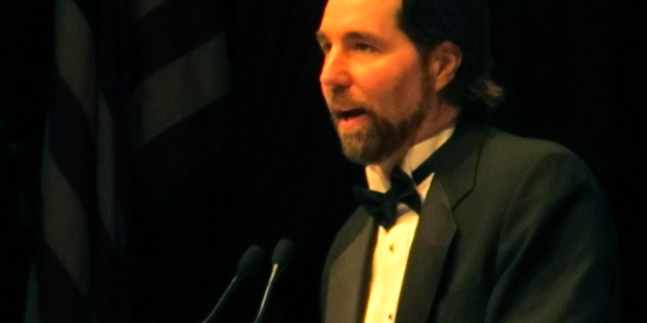 R.A. Dickey Accepts NL Cy Young At BBWAA Dinner