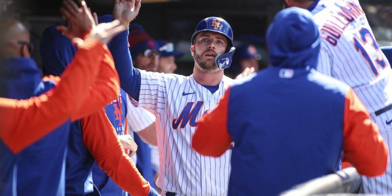 Mets’ Comeback Effort Falls Short in Loss to Giants