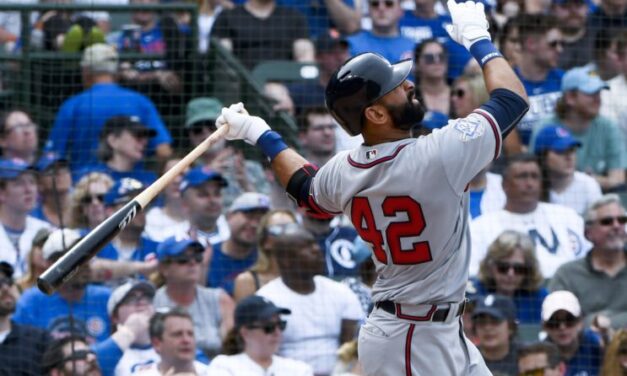 Weighing the Pros and Cons of Signing Jose Bautista