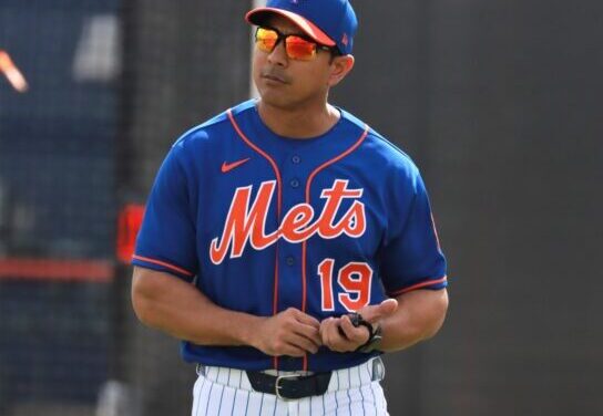 An Energized Luis Rojas Addresses Mets’ Full Squad For First Time