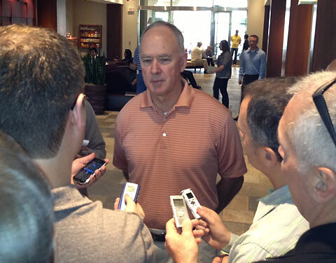 Alderson Discusses Dickey Situation And Mets Strategy In Nashville