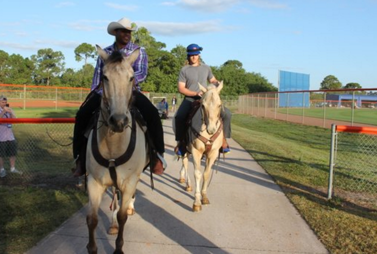 Cespedes and Syndergaard Caught Horsing Around At Mets Camp