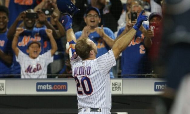 Pete Alonso Wins Rookie of the Month for September