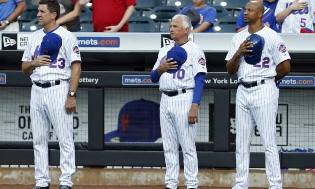 Collins “Proud” Mets Stood For National Anthem Sunday