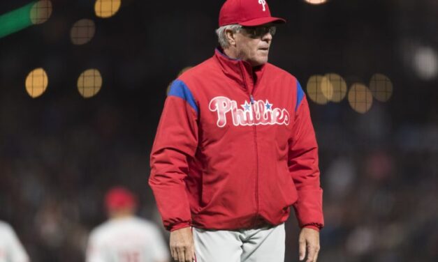 Mackanin Out as Phillies Manager, Moving to Front Office