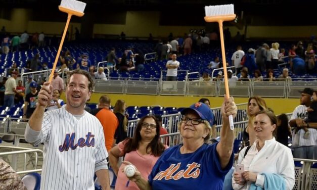 Game Thread: Mets vs Yankees Game 2 (Get The Brooms Out!)