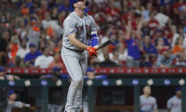 Mets Crush Three Homers To Pummel Reds 8-1