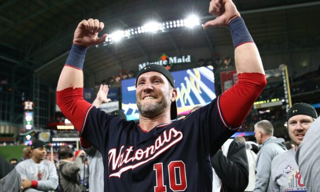MLB News: Nationals Re-Sign Yan Gomes