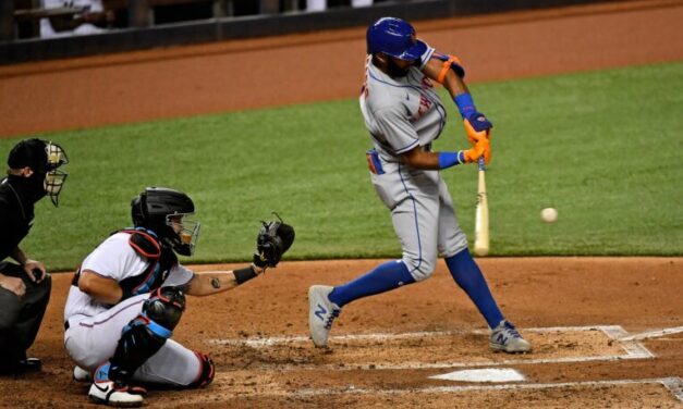 Rosario Breaks Out, Leads Mets to 8-3 Win Over Miami