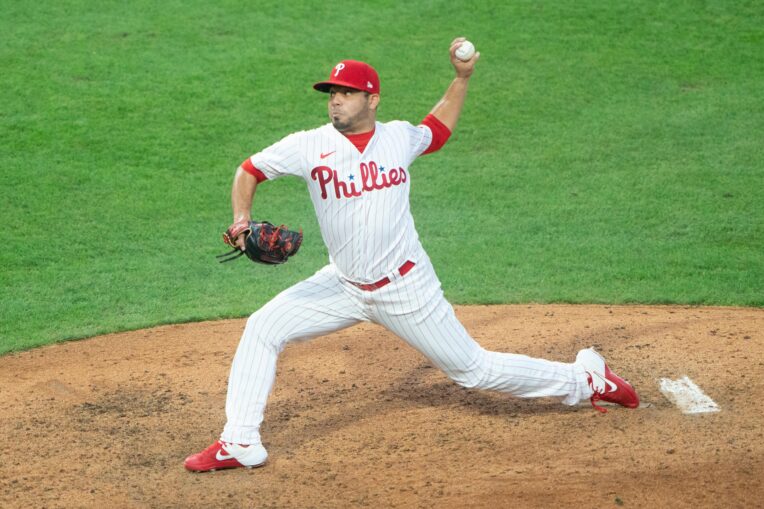 Mets Should Consider Signing LHP Jose Alvarez