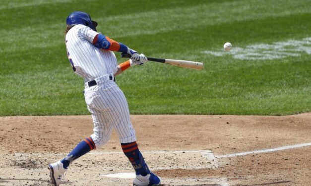 Jeff McNeil Continues Scorching Hot Month of July