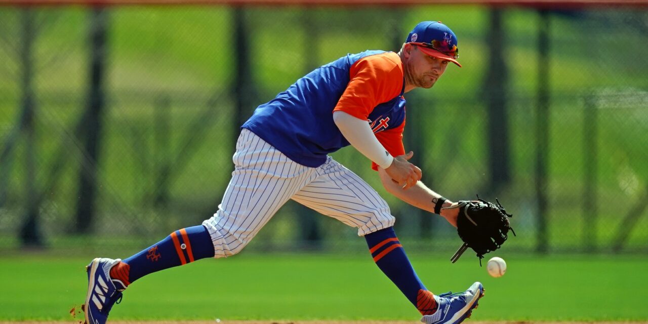 Rojas Acknowledges Mets Need to Improve Defensively