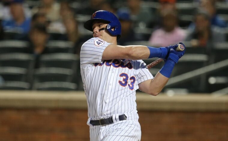 Mets' James McCann playing first base in career first