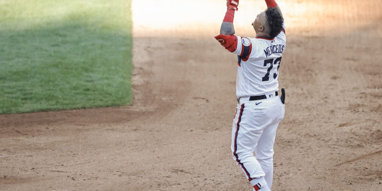 Morning Briefing: Yermin Mercedes Retires, Comes Back Next Day