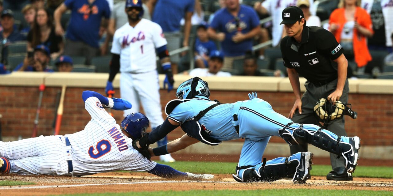 Toronto Blue Jays Power Past New York Mets 10-3