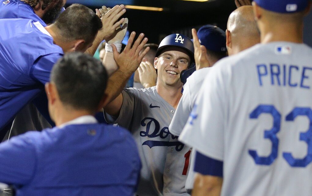 Dodgers Defeat Gritty Mets, 6-5, as Will Smith Stars