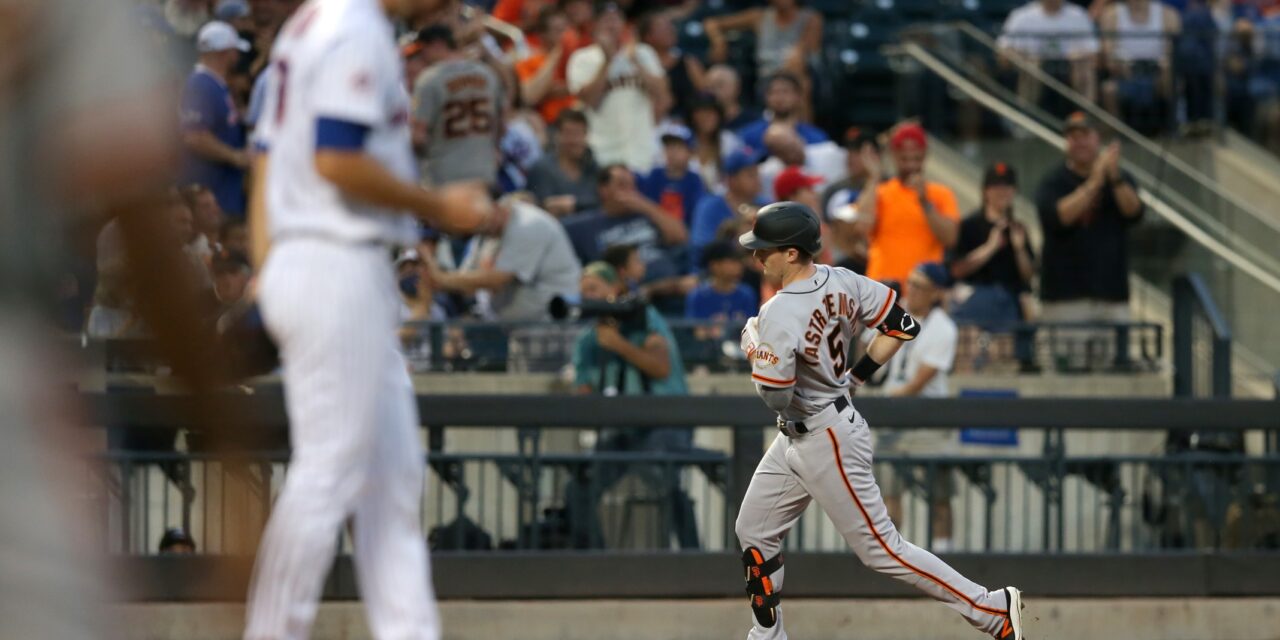 Giants Belt Four Homers In 8-0 Shutout Over Mets