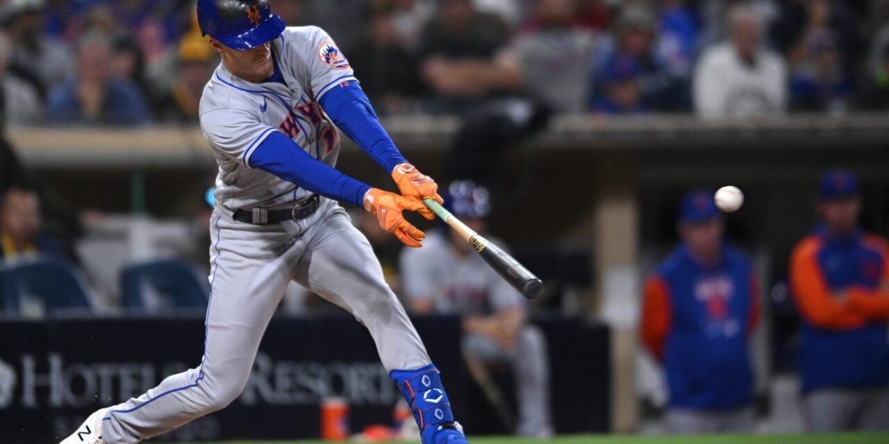 Mets Nearly No-Hit in 7-0 Loss to Padres