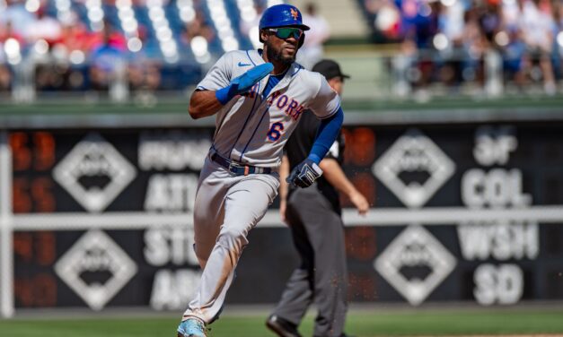 Mets Pile On Late In 8-2 Win Over Phillies