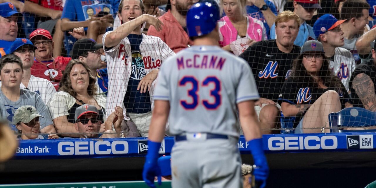Mets Drop Nightcap To Phillies With Messy 4-1 Loss