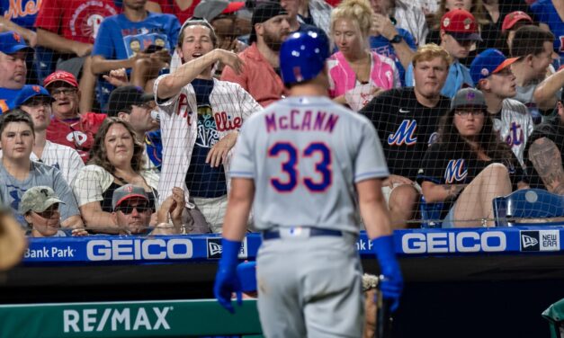 Mets Drop Nightcap To Phillies With Messy 4-1 Loss