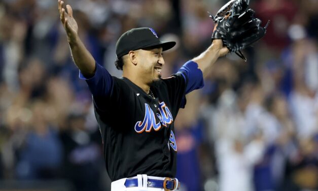 Edwin Diaz Delivers with Five-Out Save Against Pirates