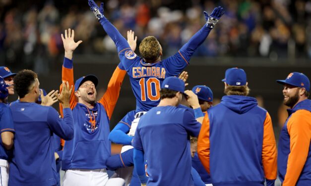 Mets Live to Play Another Day With 7-3 Win Over Padres