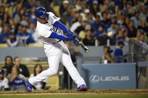 Dodgers Looking To Move Infielder For Starting Pitcher