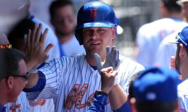 Lucas Duda Out For Third Straight Game With “Stiff Back”