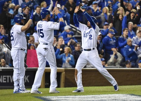 Royals Defeat Mets 7-1; Take 2-0 Series Lead