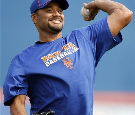 Mets Afternoon Notes: Captain Kirk, Santana’s Schedule, Collins Not Worried About OF Defense