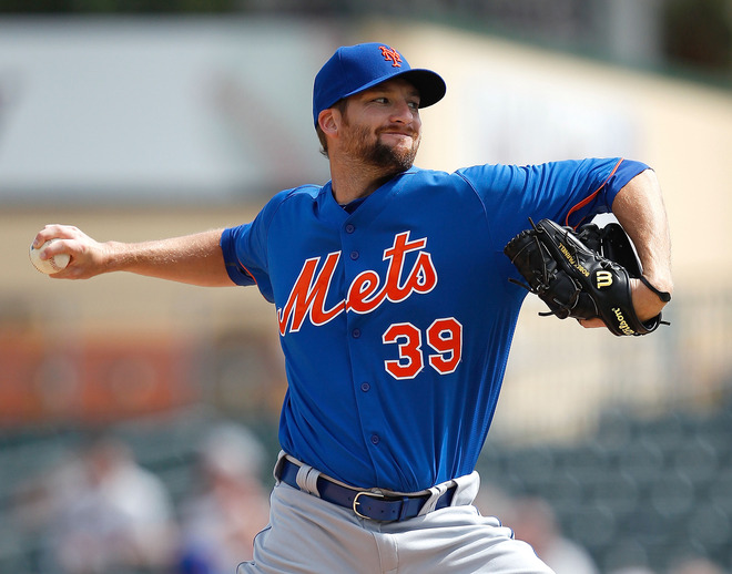 Dodgers Interested in Bobby Parnell