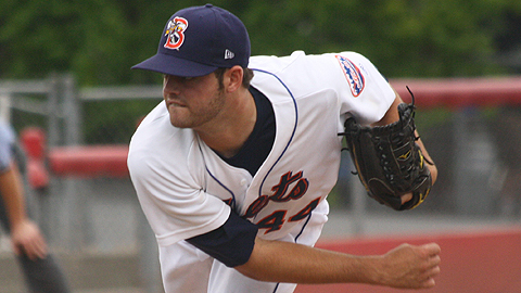 B-Mets Game Suspended After Mazzoni Tossed Three Scoreless
