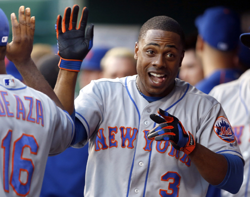 Mets Bounce Back To Rock Fish 12-1