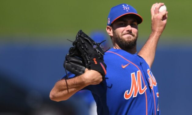 Mets Send Corey Oswalt and David Peterson to Minor League Camp