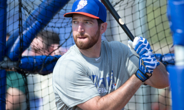 Collins Continues To Rave About Ike Davis