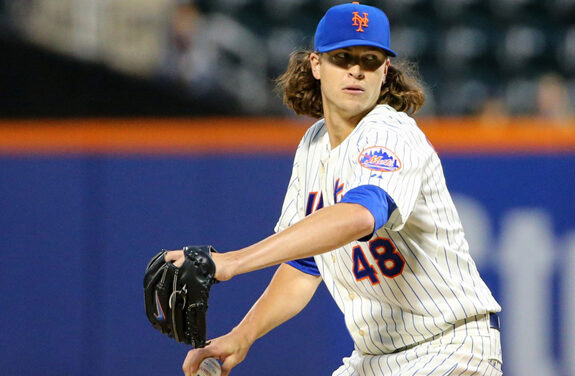 Jacob deGrom Named NL Rookie of the Year!