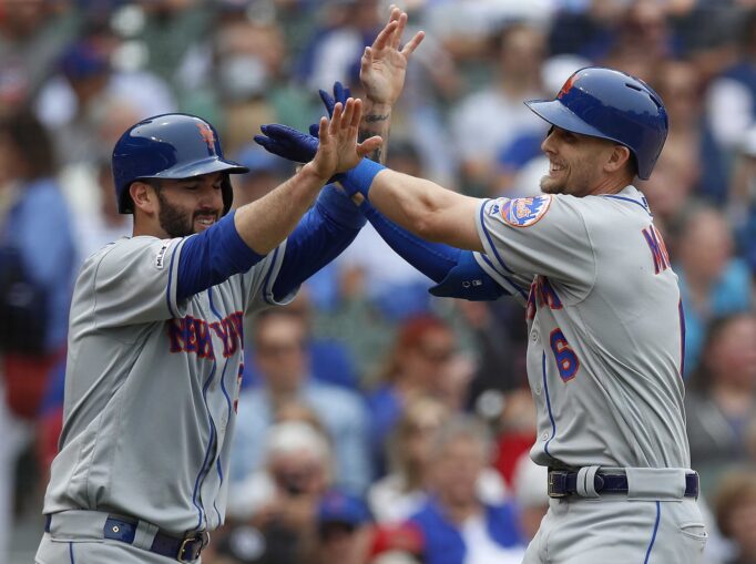 Jeff McNeil Named Mets Heart and Hustle Award Winner