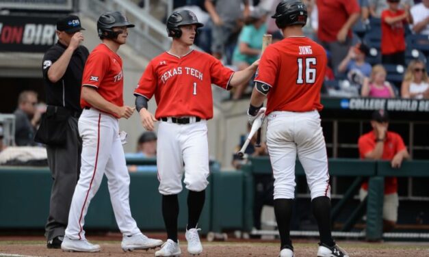 Keith Law Believes Mets Take Bat in First Round