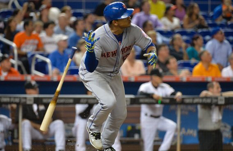 Mets Place Lagares On DL With Sprained Left Thumb